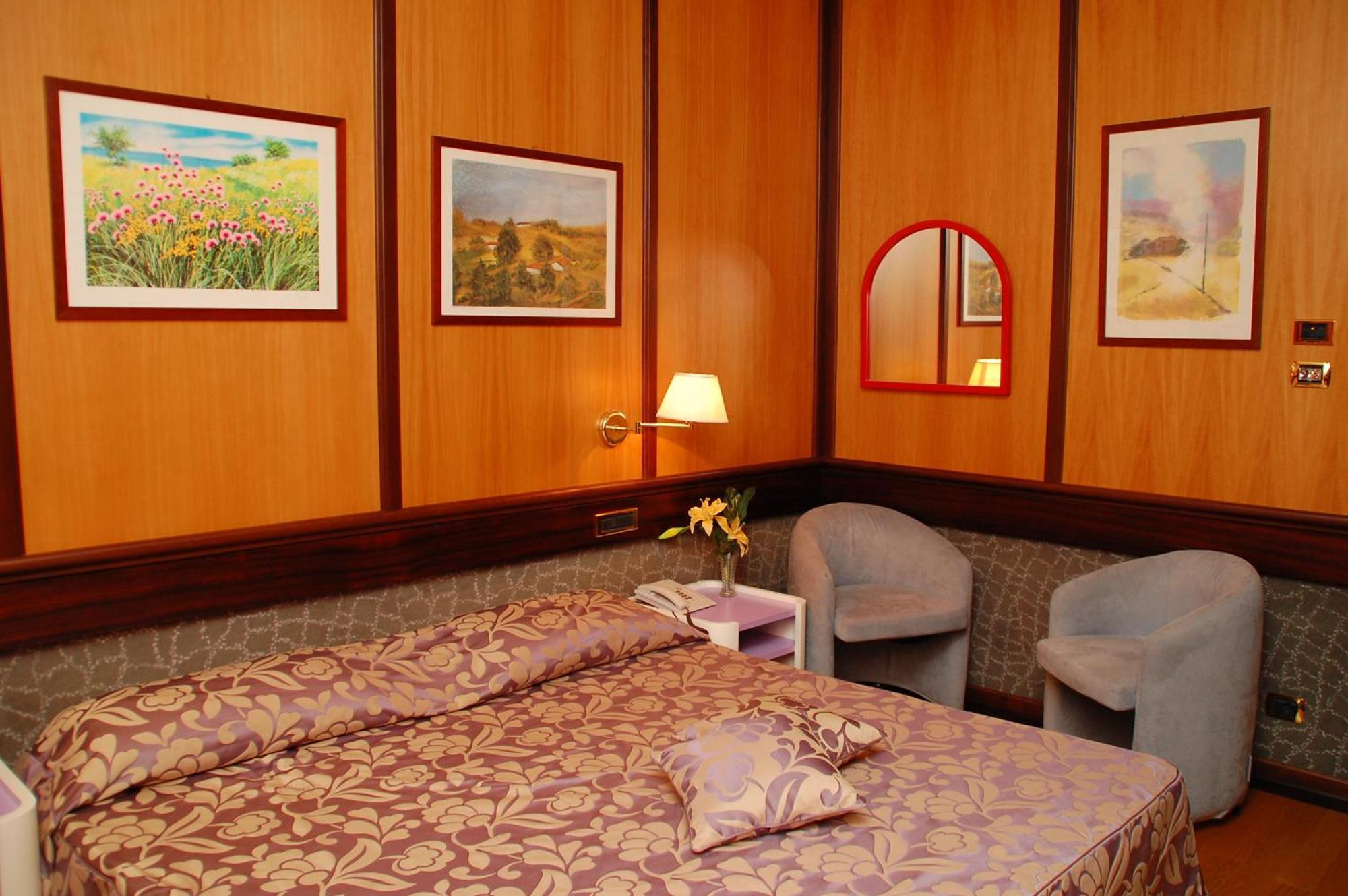 Benny Hotel Catanzaro Kültér fotó