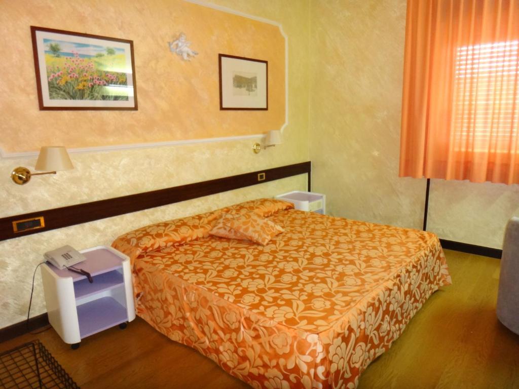 Benny Hotel Catanzaro Kültér fotó